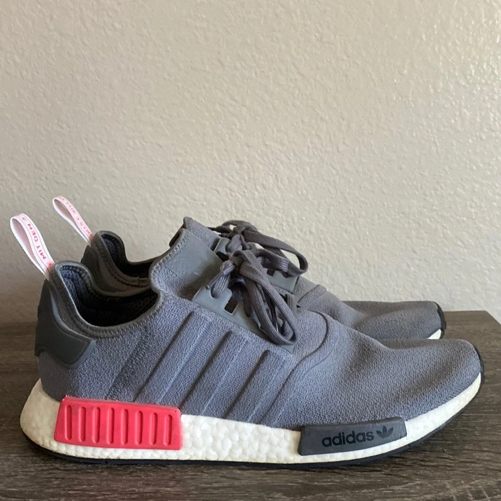 Adidas NMD R1 - Picture 1 of 6